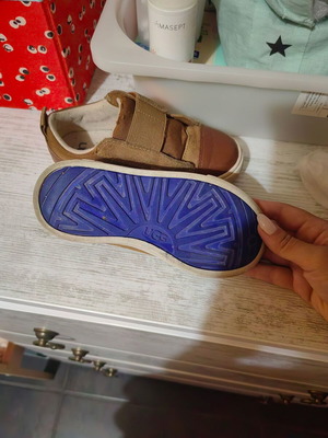 Ugg sneakers