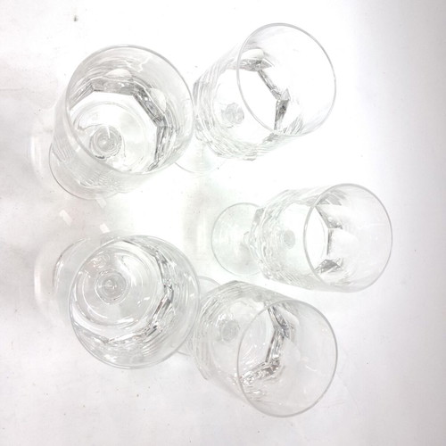 Vintage crystal wine glasses set of 5 like new