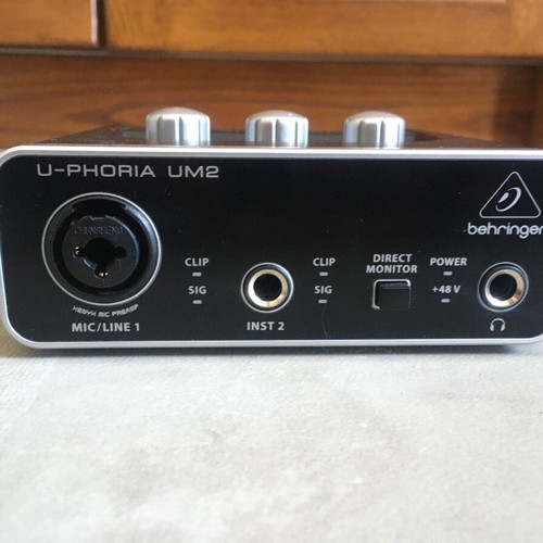 Behringer U-Phoria UM2 audio interface