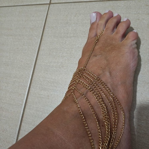Gold anklet accessory chain