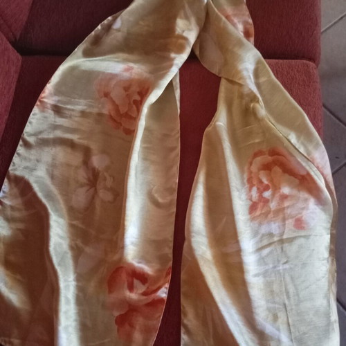 Scarf with floral design, 100% polyester, gold color from Italy