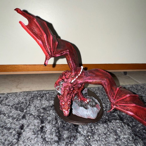 Lord of the Rings 3D Cave Dragon painted by Davale Studio like new
