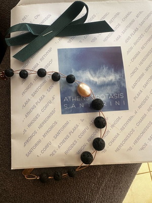 Athens Protasis гривна с черни вулканични камъни и перла нова