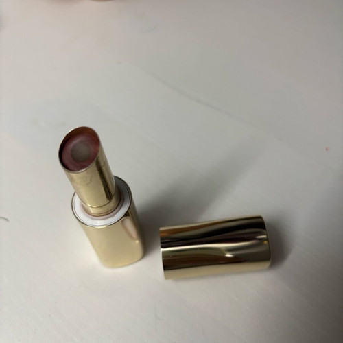 Kiko lip balm like new