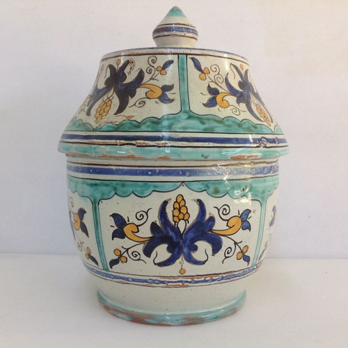 Vintage 1980 Moroccan Safi Vase Igolall/Dmani Handmade with Wooden Base