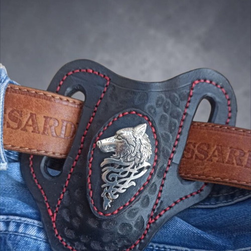 Handmade leather belt sheath for pocket knife with wolf head decoration