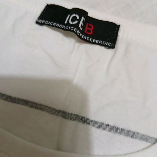 Speedy Gonzales Ice B Iceberg top like new, white cotton