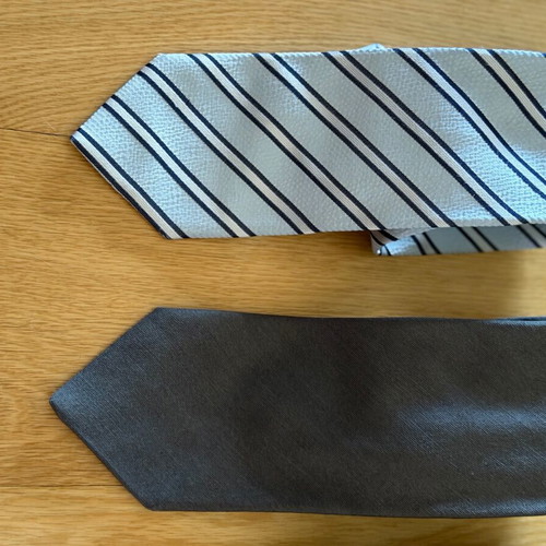 Silk ties Oxford Company like new, blue and black