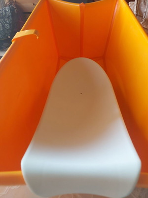 Stokke πτυσσόμενο μπανακι σαν καινούργιο