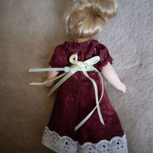Porcelain doll 14.5cm like new