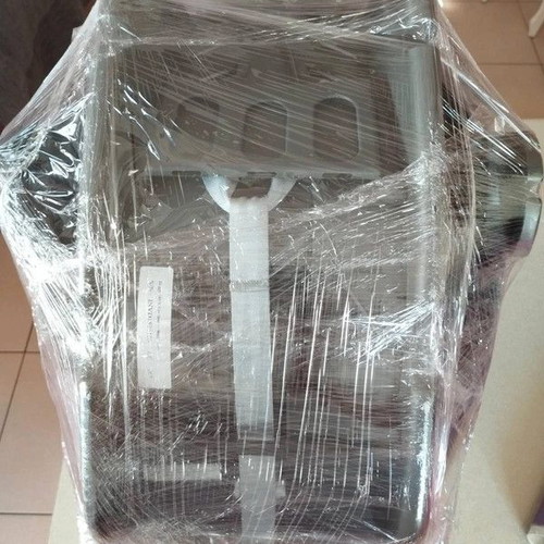 Iglesina Trilogy Quatro baby car seat (egg)