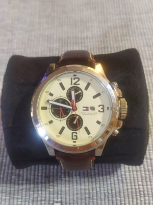 Tommy Hilfiger Multi Eye men's wristwatch used, cream dial, leather strap