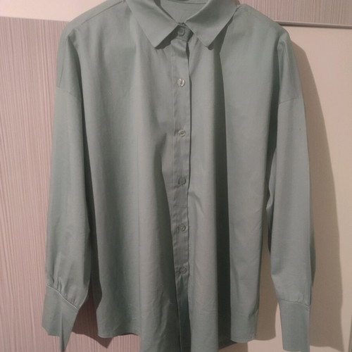 Women's long-sleeve shirt new, mint color, one size