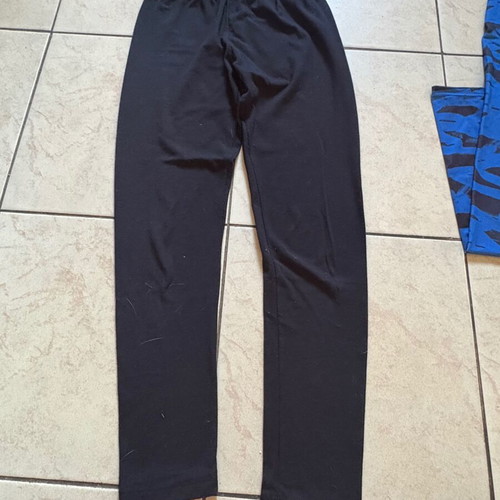 Pack of 4 women's leggings with gift blouse, S/M
