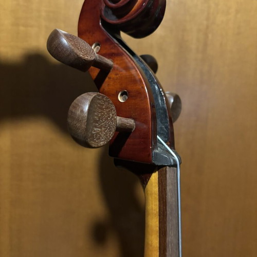 Student Cello 4/4 made in Czechoslovakia like new for repair project