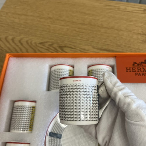 Hermes coffee set for six, 100% porcelain