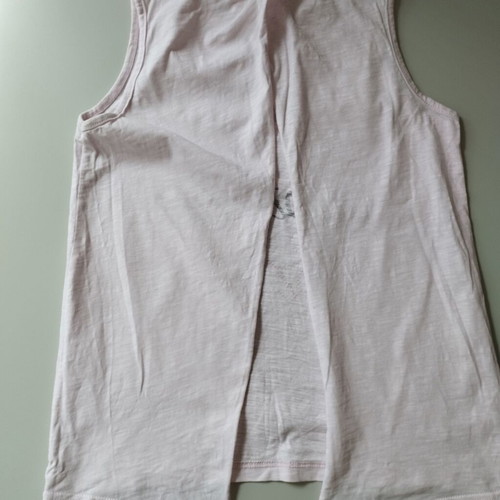 Soft pink sleeveless top like new, 100% cotton, size 14, ages 12-14