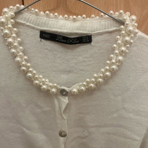Zara knitted cardigan like new, ecru with pearls, size S