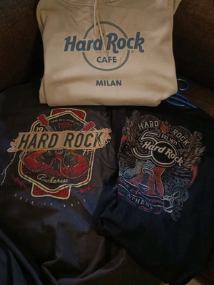 Hard Rock bundle like new with hoodie and T-shirts