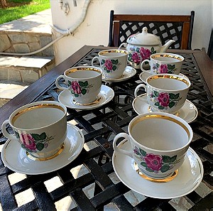Πορσελάνινο σερβίτσιο τσάι-καφέ, με κανάτα, πολύ ρομαντικό, πολύ παλιό, σε άριστη κατάσταση, 40 ευρώ