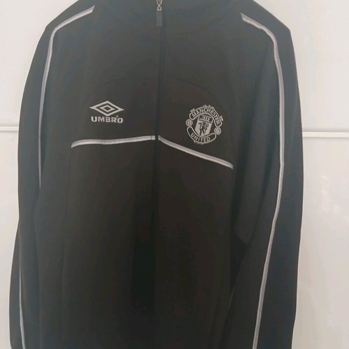 Manchester United Umbro 1998-99 jacket like new, size Medium