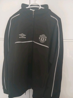 Manchester United Umbro 1998-99 jacket like new, size Medium