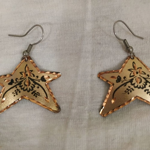 Star earrings used