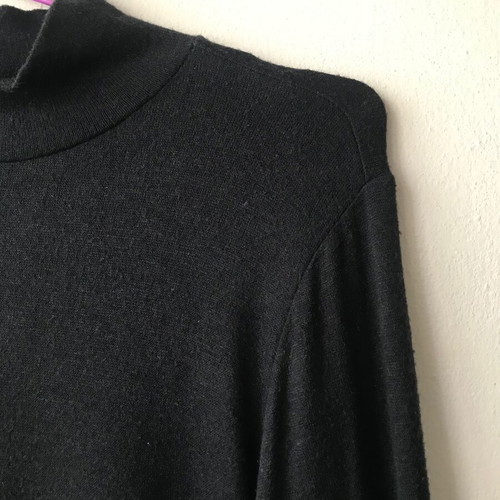Zara black midi dress with balloon sleeve and satin hem like new