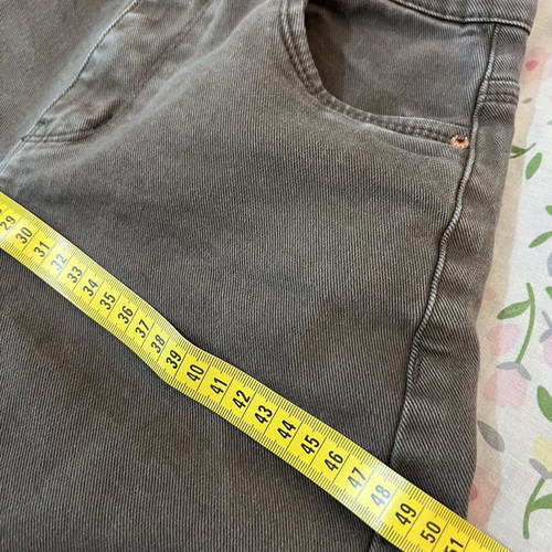 Unique jeans new, brown shade