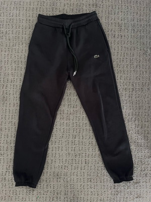 Lacoste спортен екип като нов, размер M, черен