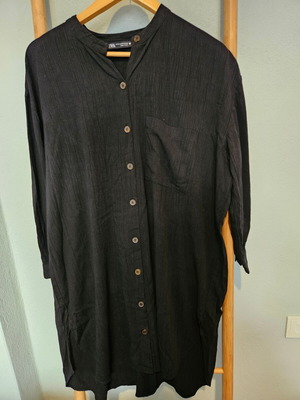 Zara black shirt dress like new, long sleeve, loose style