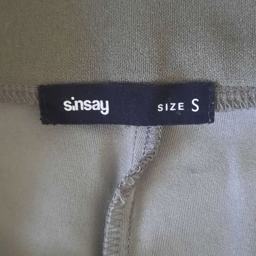 Sinsay khaki bermuda shorts used, size S with belt