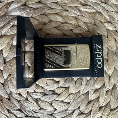 Zippo Slim Venetian Brass lighter vintage, like new