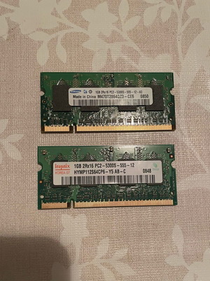 Laptop RAM 2x1GB DDR2 Samsung and Hynix used