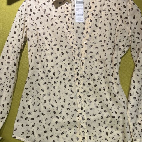Benetton shirt new, XS-S, beige with brown pattern, cotton