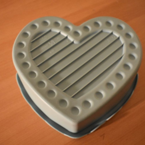 Silicone mold used, heart-shaped from IKEA