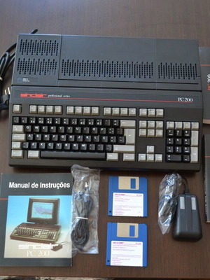 Sinclair PC200 New In Box With Mouse, Manuals And Disks