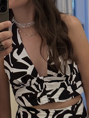 Zara abstract black and white halter top like new, linen, size S