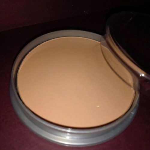 Lovie No 102 simple matte powder new, color Nude