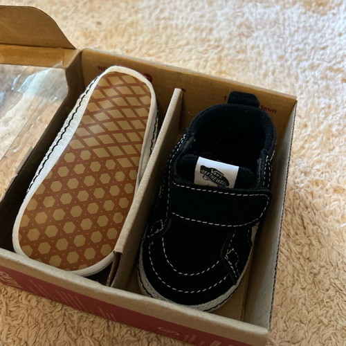 Vans baby shoes like new, black