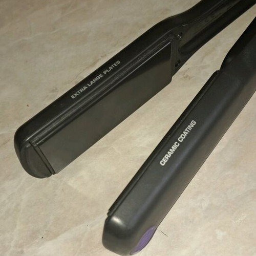 Belissima hair straightener used with wide ceramic plates