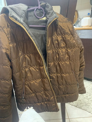 Girls' jacket size S, like new, brown, zipper issue
