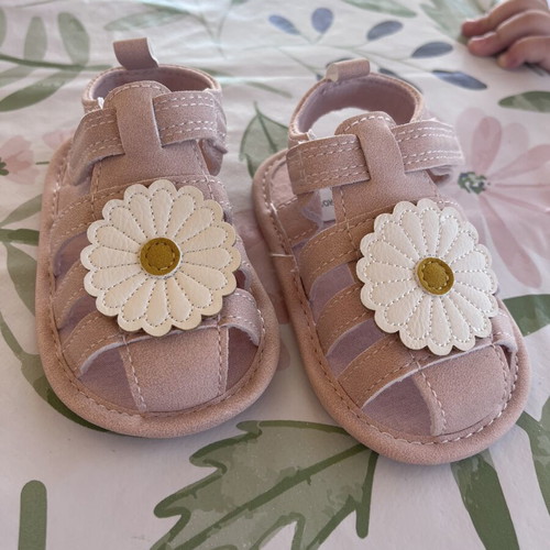 Baby sandals size 20 new