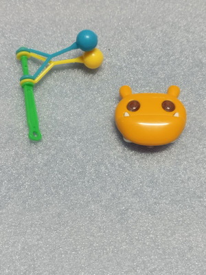 Set of 2 toys like new