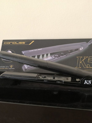 Professional hair straightener used like new