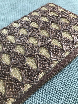 Women's wallet boho style with zipper, like new, brown woven design