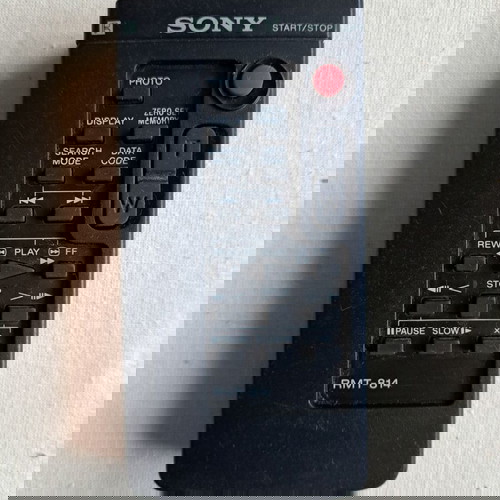 Απομακρυσμένος έλεγχος Sony RMT 814 για βιντεοκάμερα.