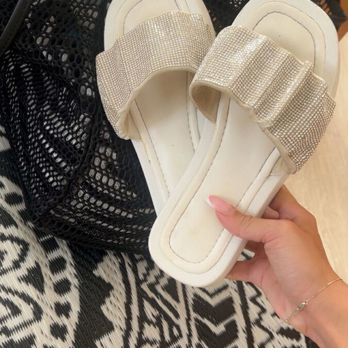 Bershka slippers with rhinestones, like new, size 37, white