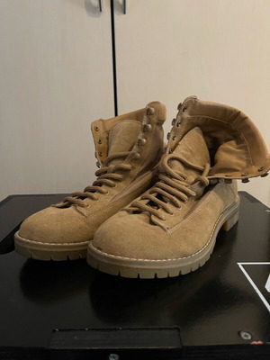 Zara brown boots like new, size 41