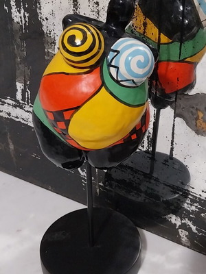 Decorative sculpture made of papier-mâché and wood